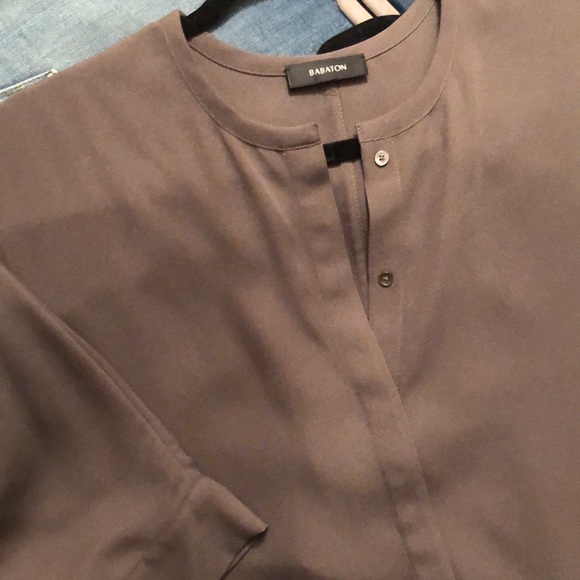 Aritzia babaton button down oversized S new olive - Picture 5 of 7